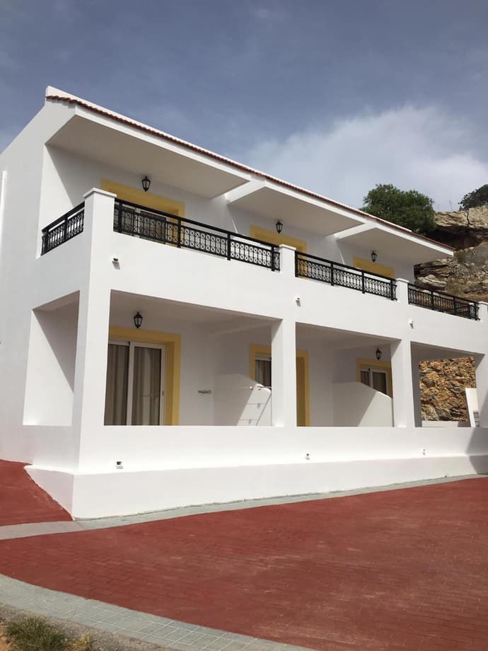 Coloma Apartments Pefkos, 