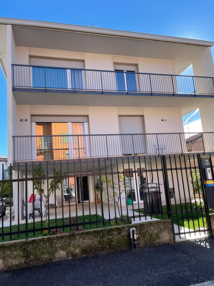 Joys House