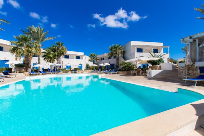 Essence Favignana - Cala la Luna Resort