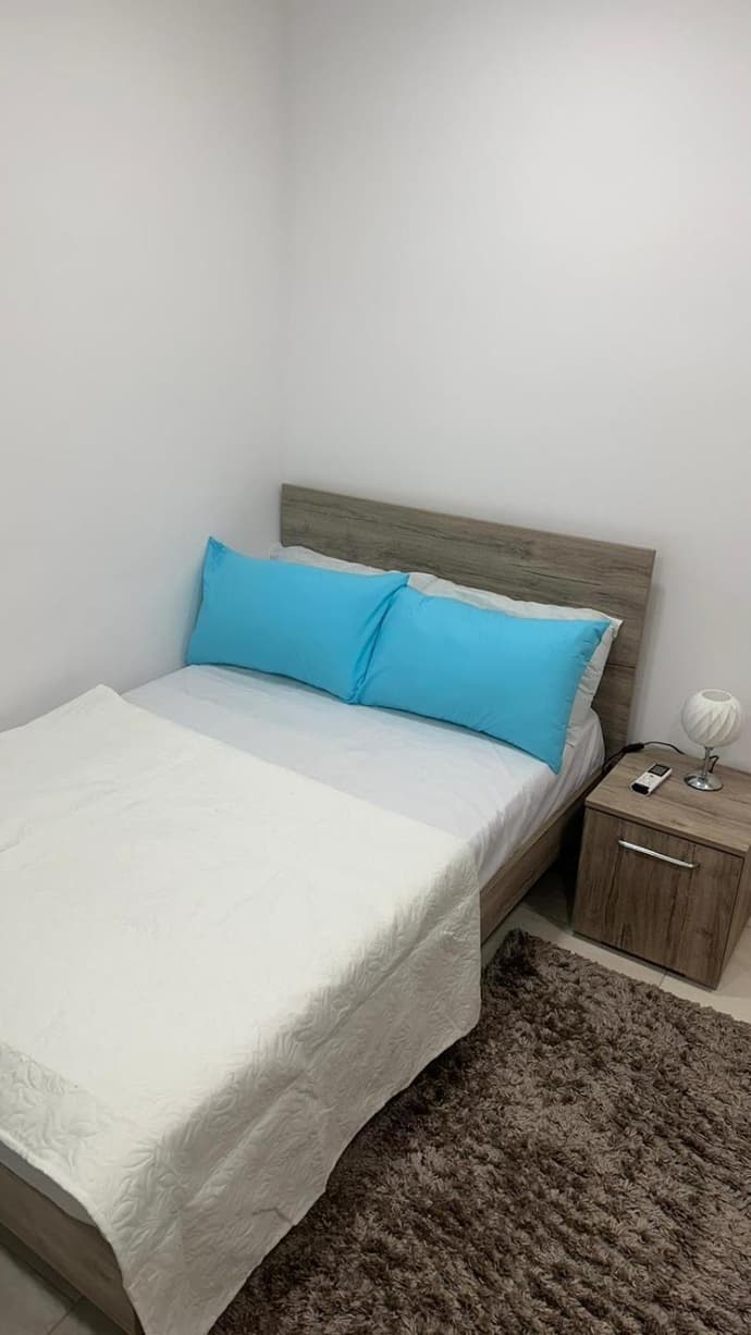 Your Elegant Home Away from Home Shared Apartment only with Host