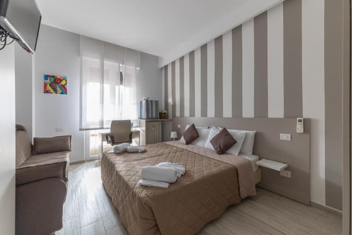 CHEZROMYK the Kosher B&B