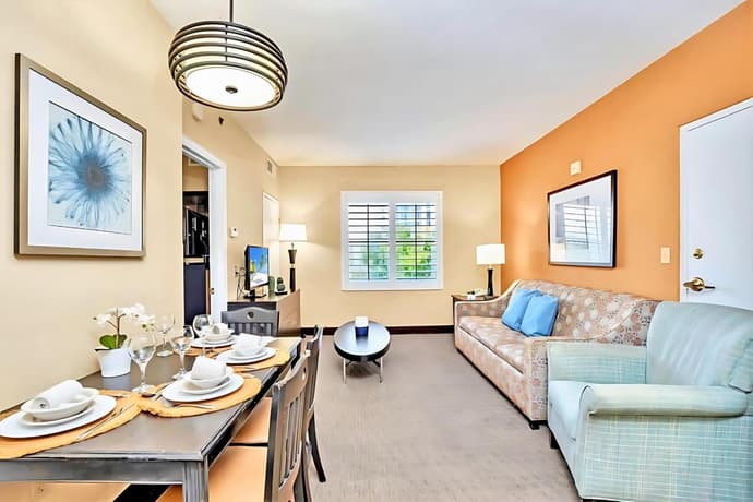 1BR Apartment near Disney w Pool Hot Tub Arcade