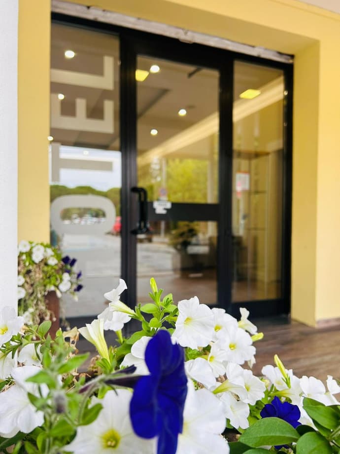 Hotel Benaco Mavras, 