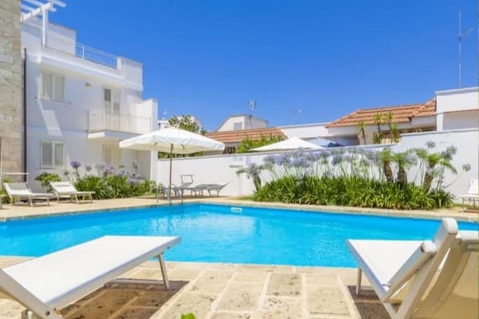 Lucrezia - Relax, Piscina, Barbeque e Wi-Fi