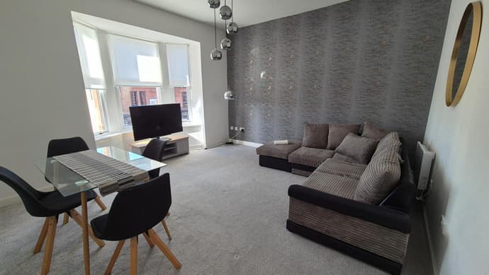Bellshill Central Apartment
