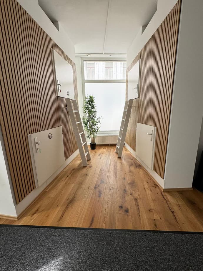 Robin Wood Capsule Hostel