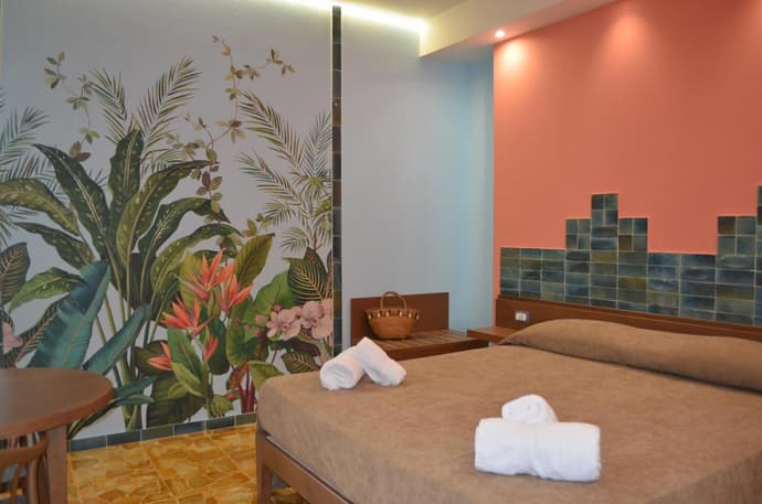 Kaleido Rooms - Tropea Center