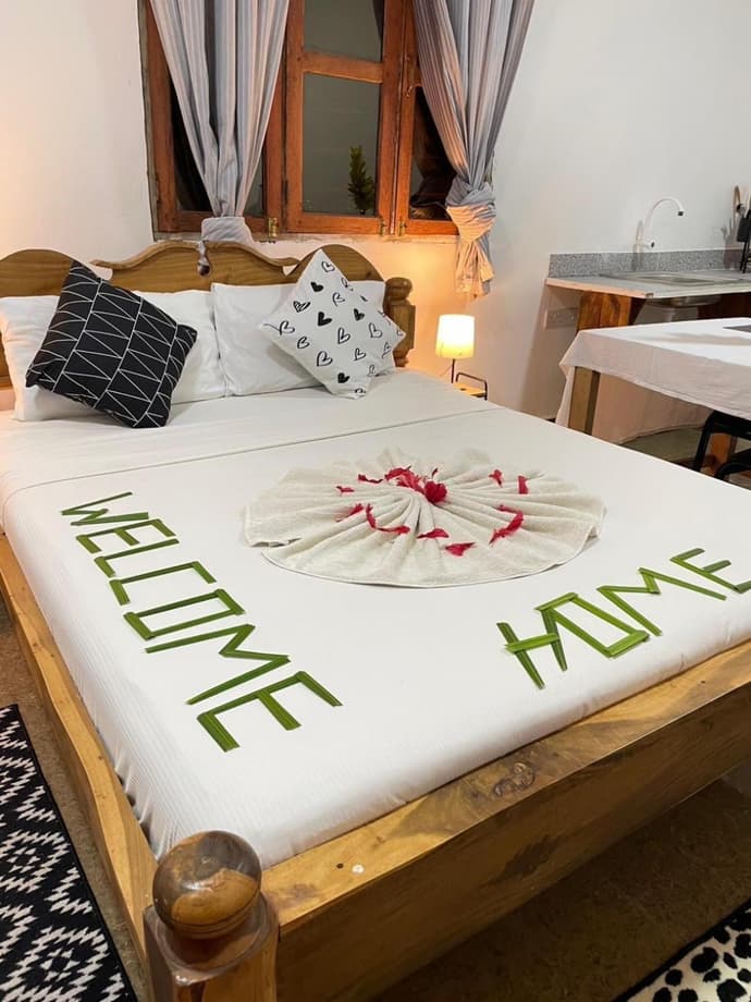 Zanzllywood Hotel and Apartments