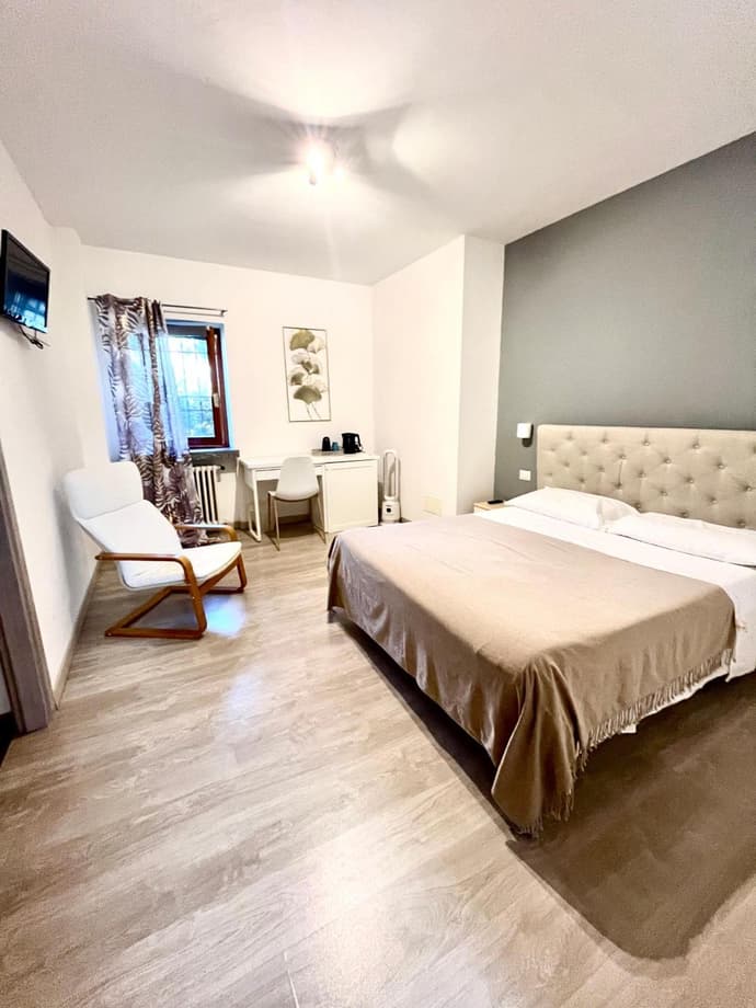 Bella Vita Guesthouse -parcheggio privato interno