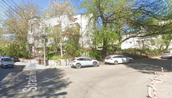 Propriete 13 - Close to downtown, Spiridon Hospital, IRO Hospital, 