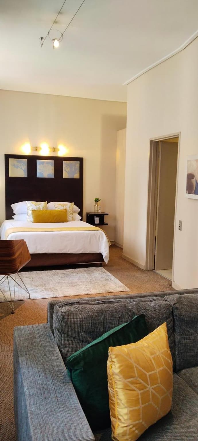 Mapungubwe Pop Champagne hotel apartments