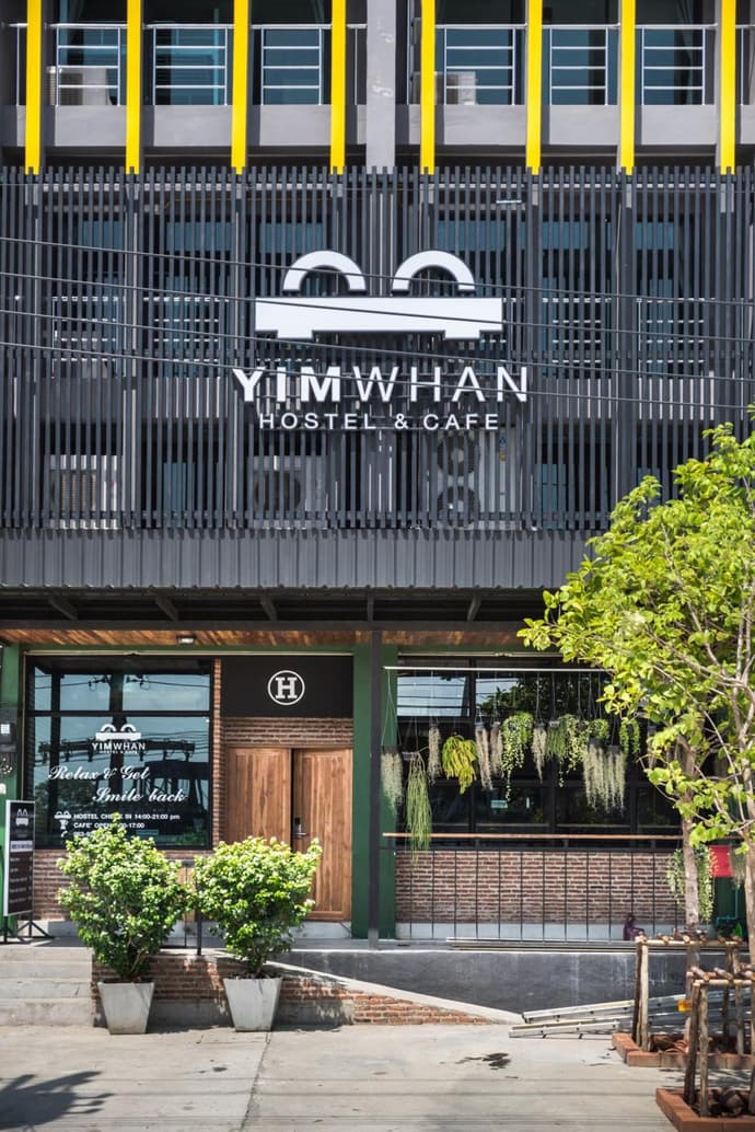 Yimwhan Hostel & Cafe Ayutthaya