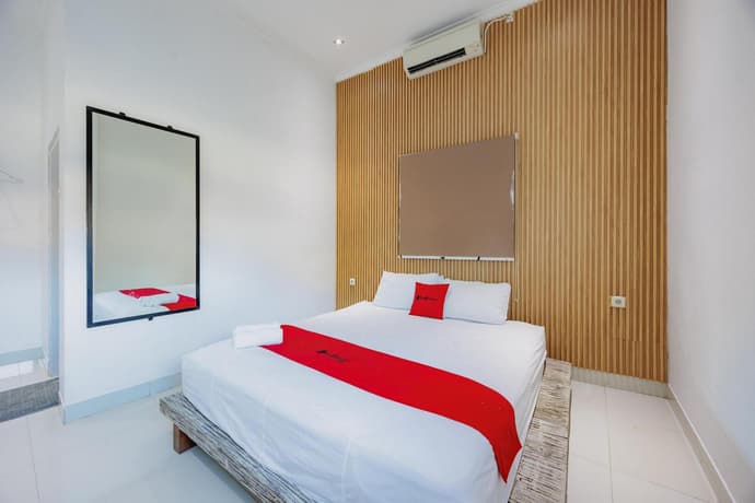 RedDoorz near Ubud Village