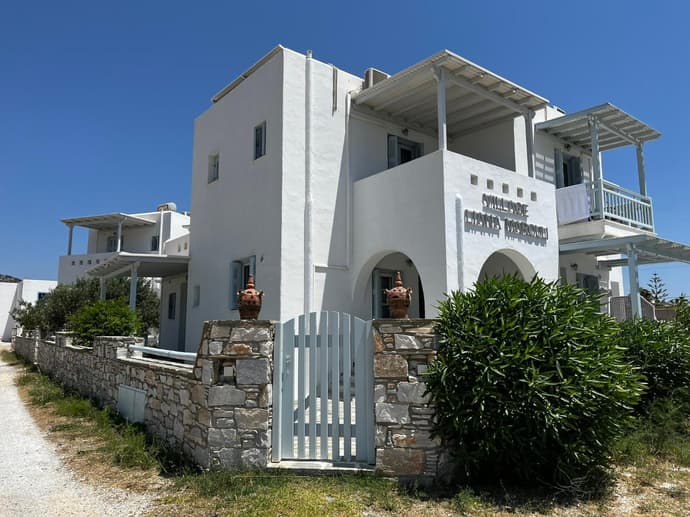 VILLAGE LIANA MAROULI KASTRAKI, 