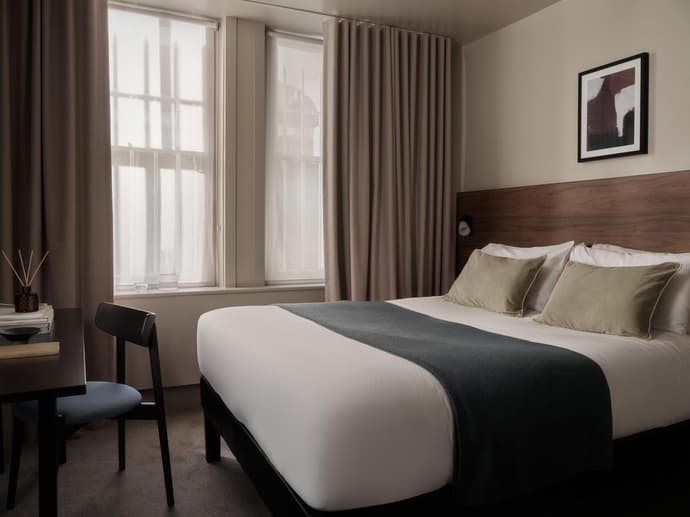 Bob W London Kensington, 