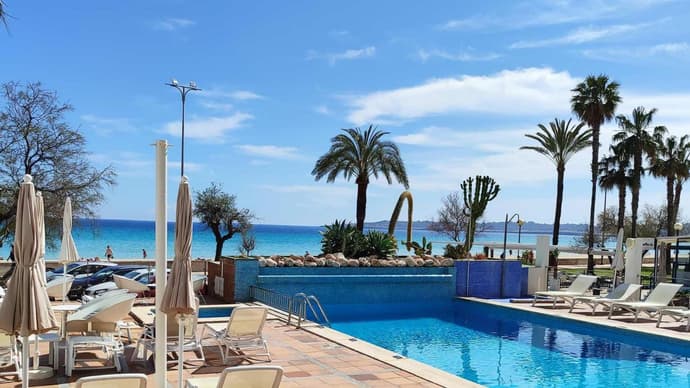 BLUESEA Anba Romaní