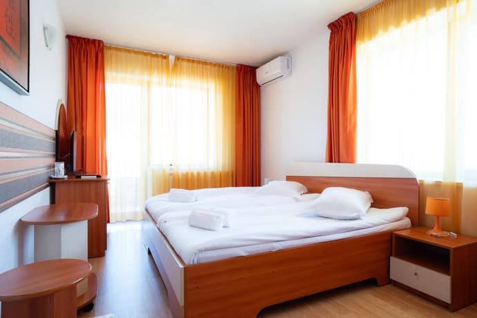 restaurant motel dolorean