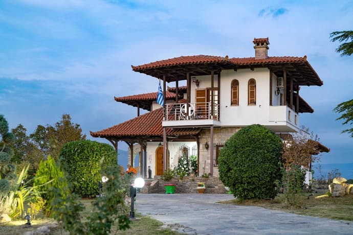 Archontiko Alexandros Luxury Suites