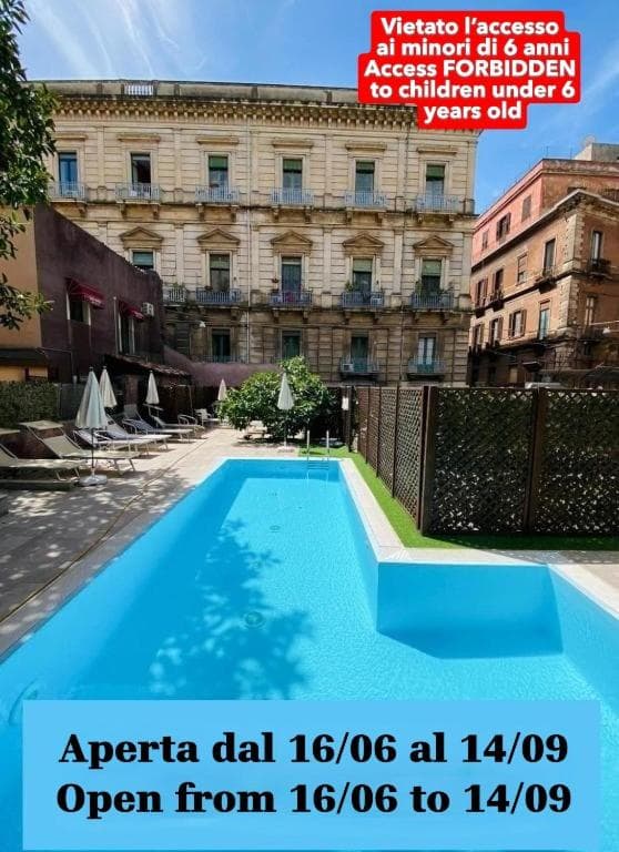 San Max Hotel