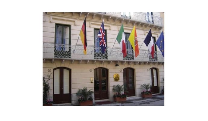 Le Chiavi Di San Francesco Hotel Residence