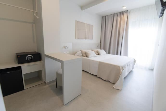 Hotel Roca Plana