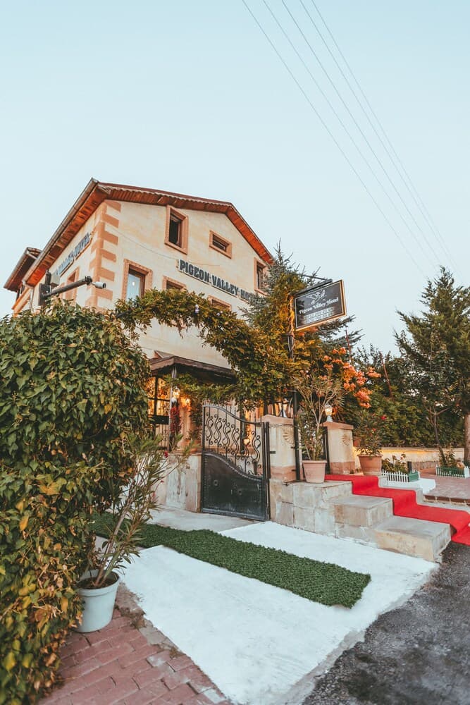 Pigeon Valley Hotel