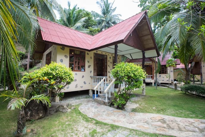 BOTTLE BEACH 1 RESORT