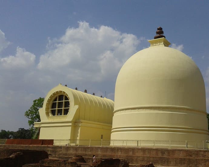 INDIA Y NEPAL: LOS PASOS DE BUDA 2025