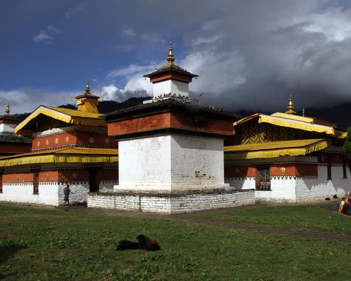 MITOS Y LEYENDAS DE BHUTAN 10DS 2025