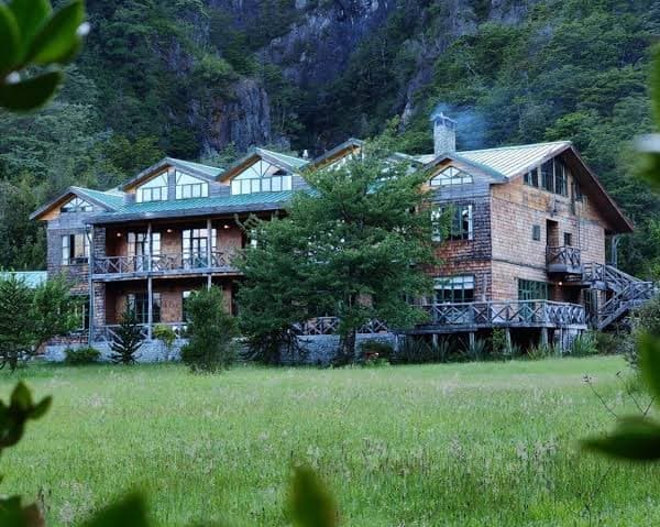 Hotel Mítico Puelo Lodge - Desconexión, naturaleza y tranquilidad