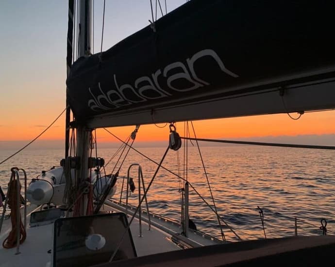 From the Alps to the Waves: Turin and private mini cruise