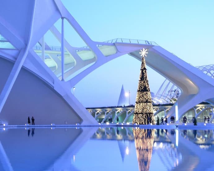 #PUEBLOSMÁGICOSNAVIDEÑOS ESCAPADA NAVIDEÑA GOURMET EN VALENCIA: SABOR, RELAX Y TRADICIÓN