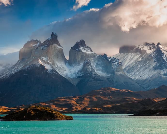 Costaustralis - Torres del Paine y Puma Tracking 3 noches