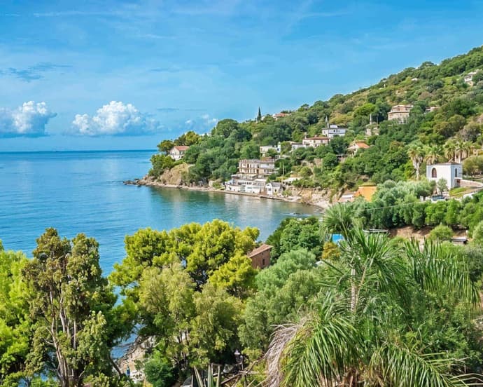 Hydra Club Hotel & Village
