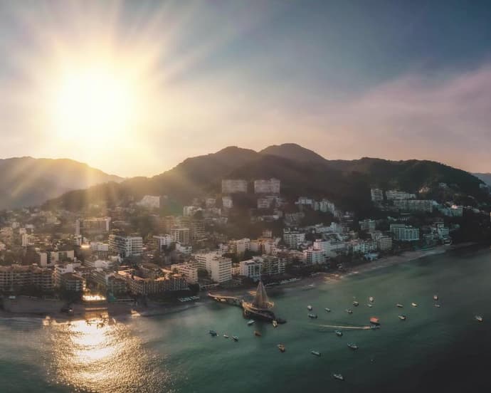 Eseential Santa Cruz  4D 3N