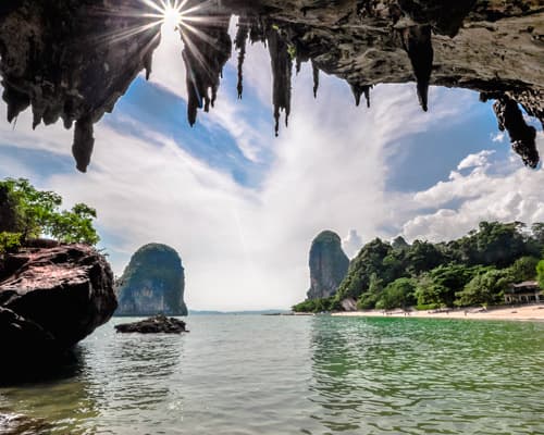 BANGKOK - TAILANDIA AL COMPLETO CON TEMPLO BLANCO + EXTENSION KRABI 2027