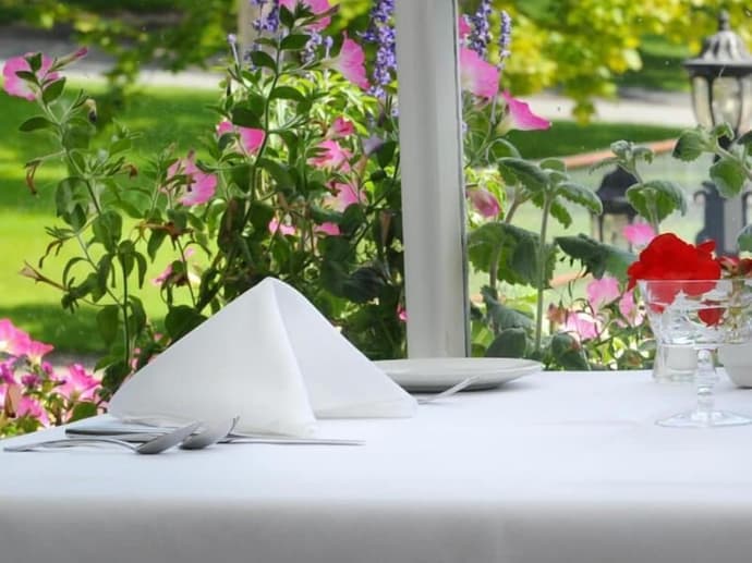 Telegraph House Motel