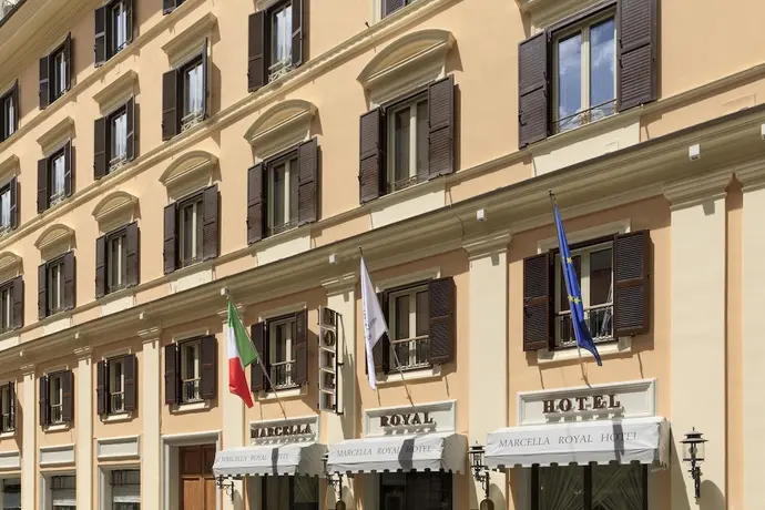Marcella Royal Hotel - Rooftop Garden