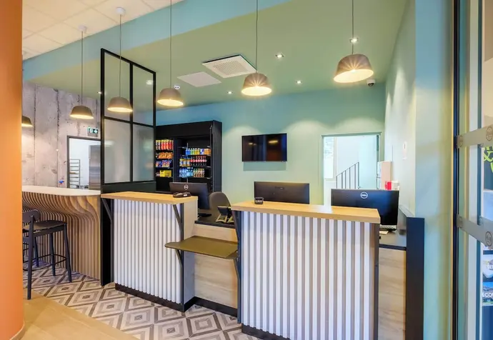 B&B HOTEL Nice Stade Riviera