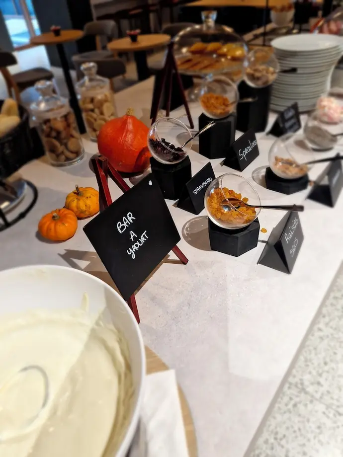 Akena Serris  Val d'Europe