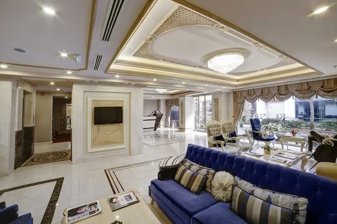 Halifaks Hotel, Primary image