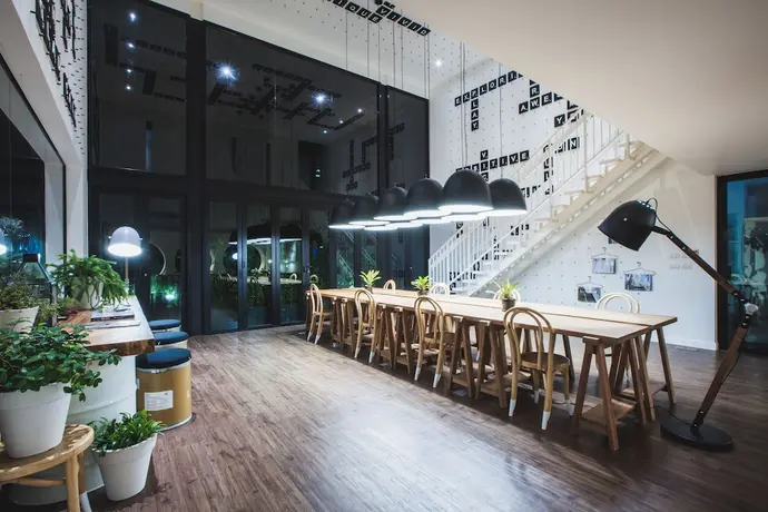 Blu Monkey Hub and Hotel Phuket