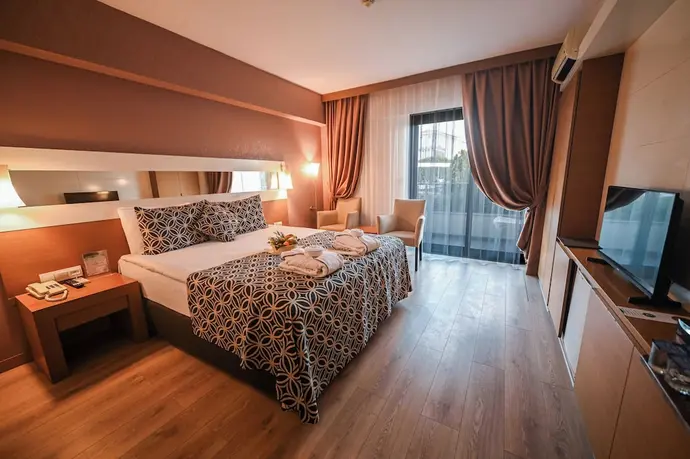 Tripolis Hotel, Primary image