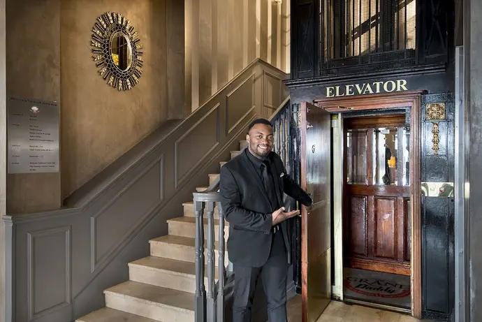 Grand Daddy Boutique Hotel, Interior entrance