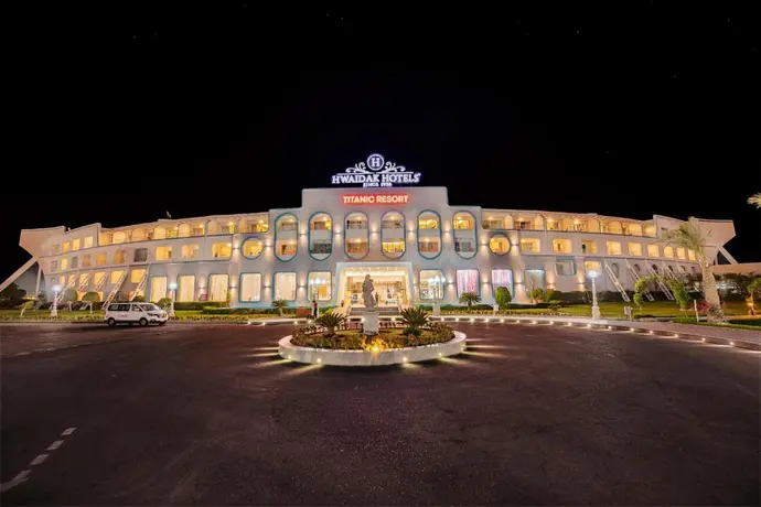 Titanic Resort Aqua Park