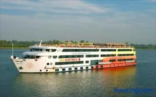 Premium Nile Cruise Luxor To Aswan 4Nights started from luxor 3 Nights started from Aswan