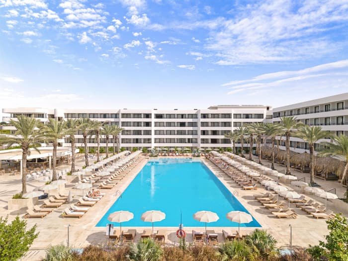 The Rif at Mangrove Beach Corendon Curacao AllInclusive, Curio by Hilton