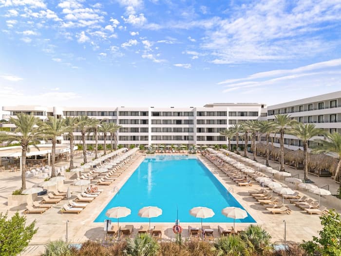 The Rif at Mangrove Beach Corendon Curacao AllInclusive, Curio by Hilton