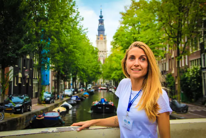 Tour a Pie por Amsterdam en Grupo Semi-Privado con Paseo en Barco