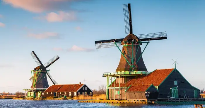 Excursión a los Molinos Zaanse Schans - Edam - Volendam y Marken en Privado con Recogida en Español